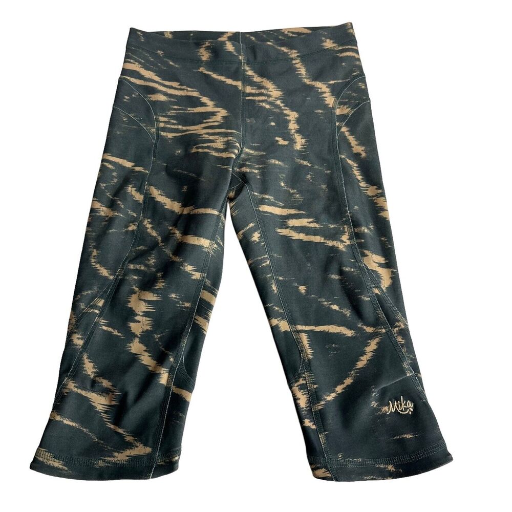 mika yoga crop leggings Size M/L